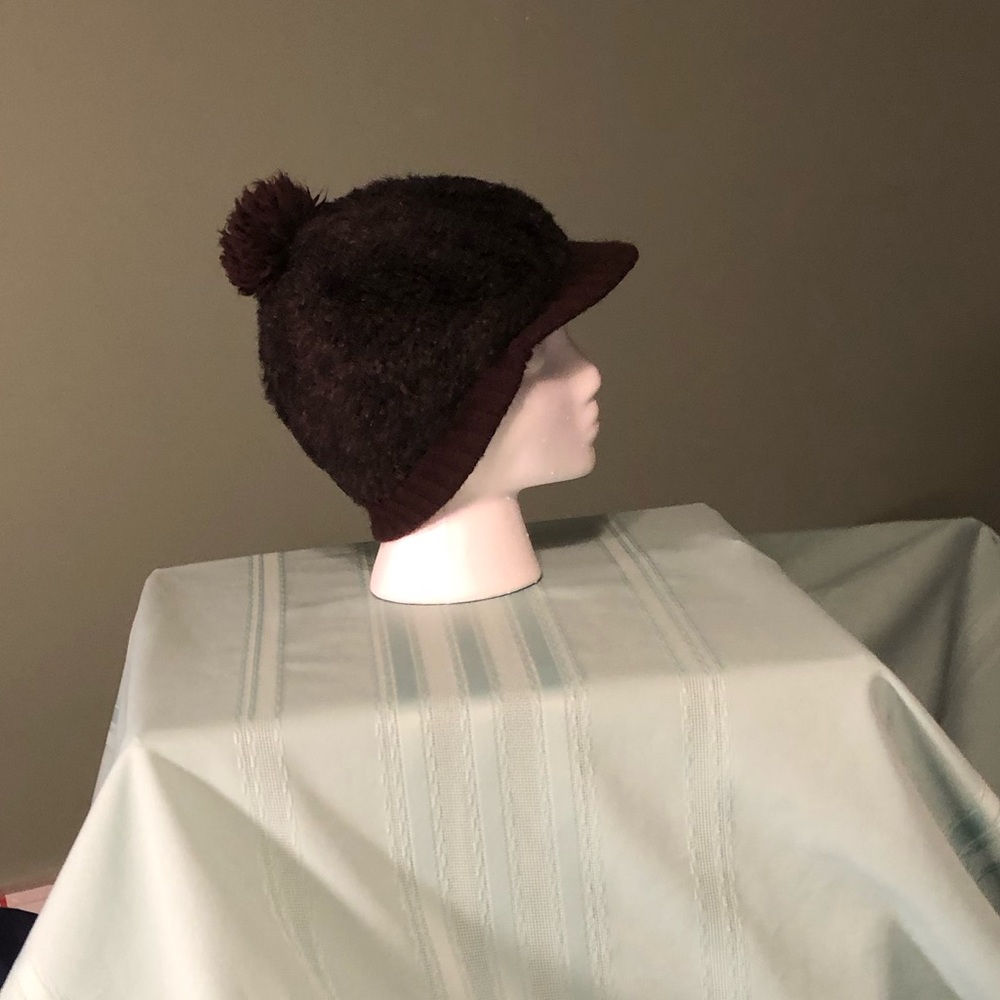 Brown Billed Pom Hat
